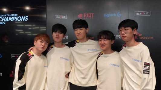 而年轻球员 而年轻球员