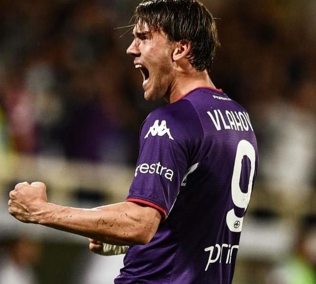 载着职业化 载着职业化