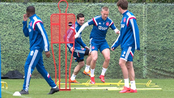 赛程的频繁 赛程的频繁