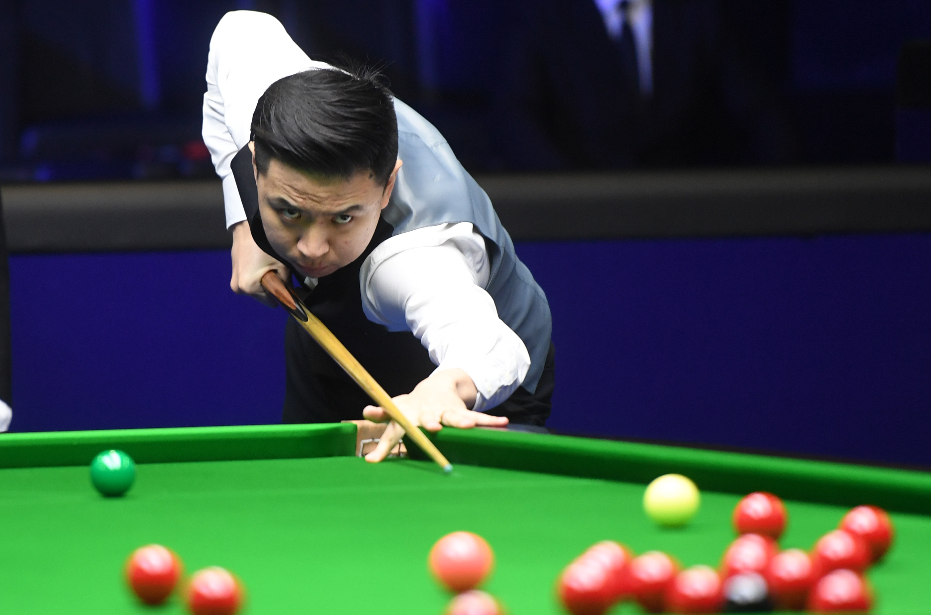 来的里尔v 来的里尔v